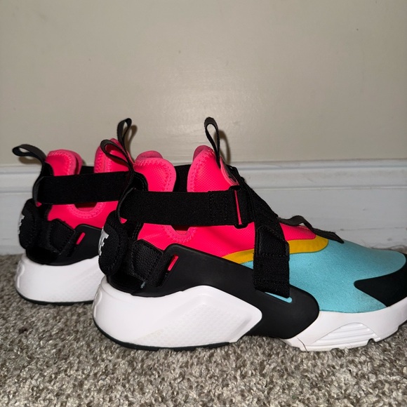 NIKE Huaraches City Multicolor - Picture 4 of 9